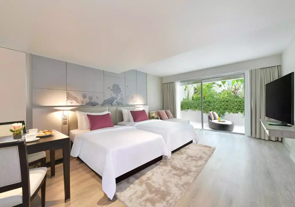 Centre Point Sukhumvit 10